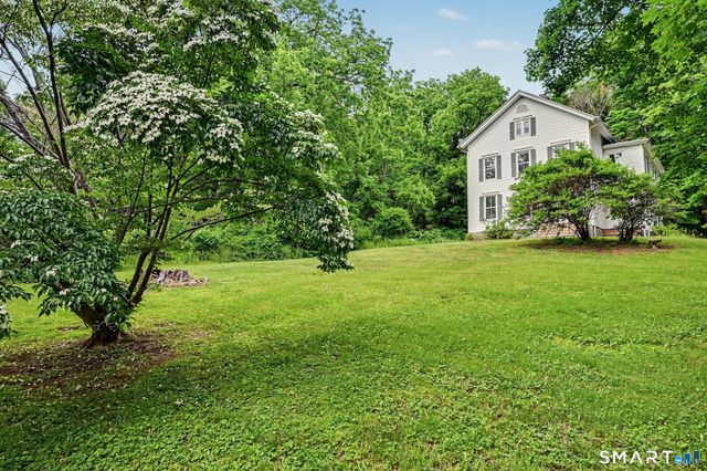 33 Hatch Road, Bridgewater, CT 06752