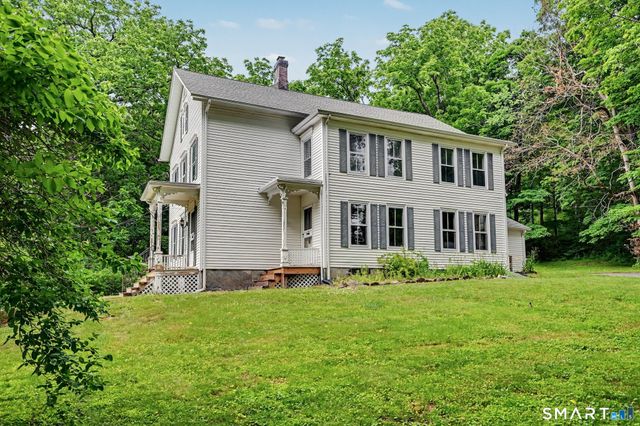 33 Hatch Road, Bridgewater, CT 06752