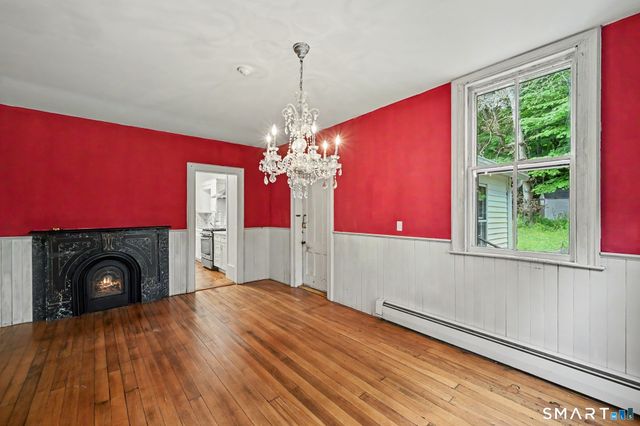 33 Hatch Road, Bridgewater, CT 06752