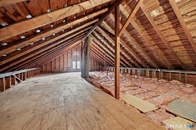 33 Hatch Road, Bridgewater, CT 06752