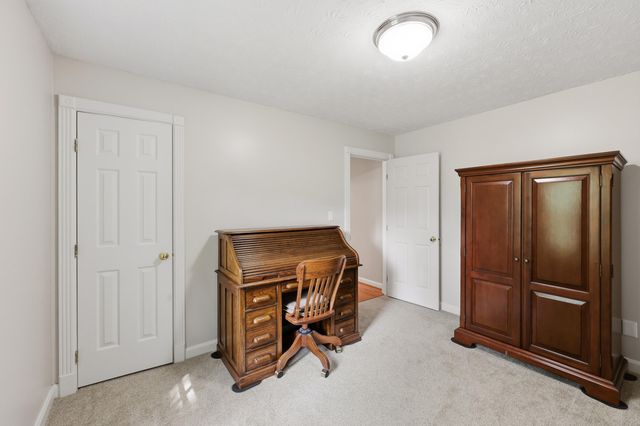3267 Gondola Drive, Lexington, KY 40513