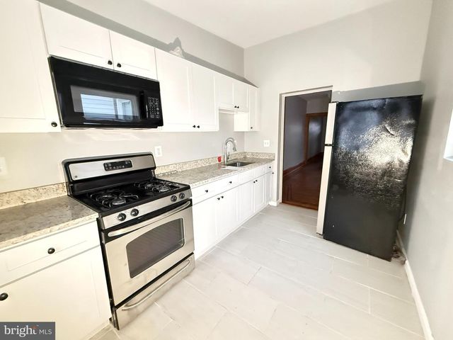 3419 KENYON AVE, Baltimore, MD 21213