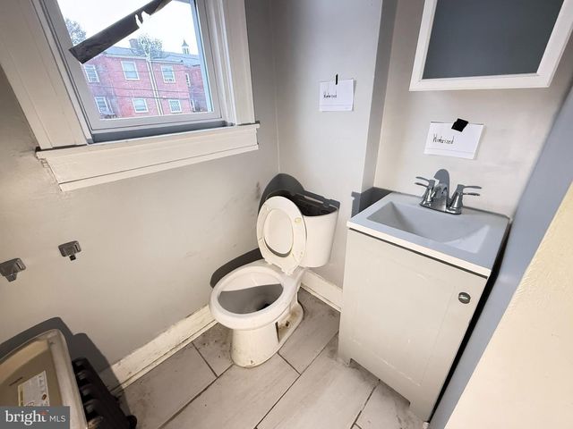 3419 KENYON AVE, Baltimore, MD 21213