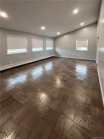 7 Brush Court, Garnerville, NY 10923