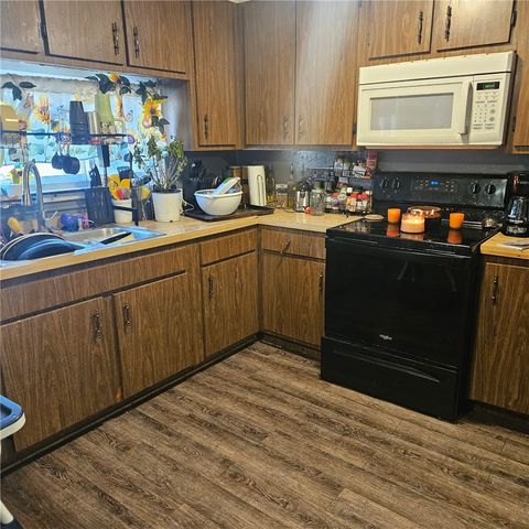 121 Powell Avenue, Fairborn, OH 45324