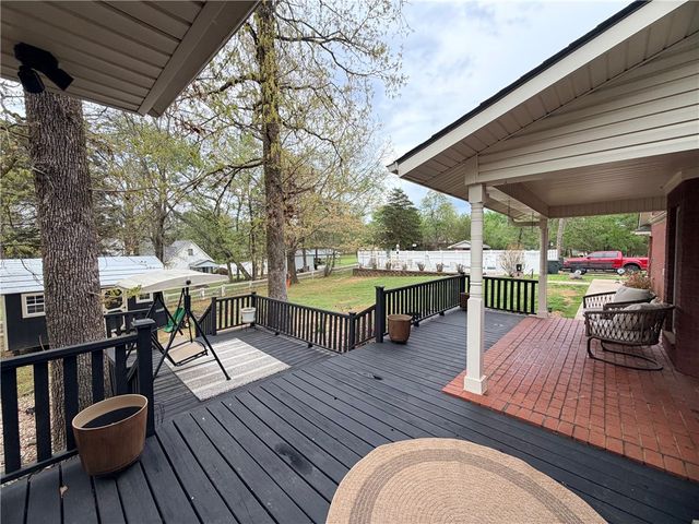14 Jamie Lane, Clarksville, AR 72830