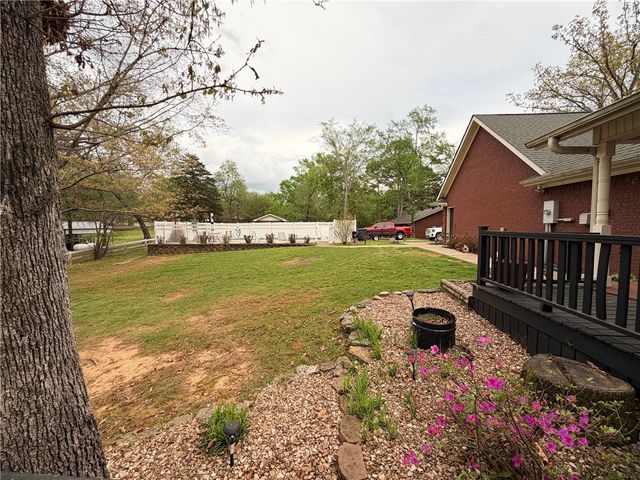14 Jamie Lane, Clarksville, AR 72830