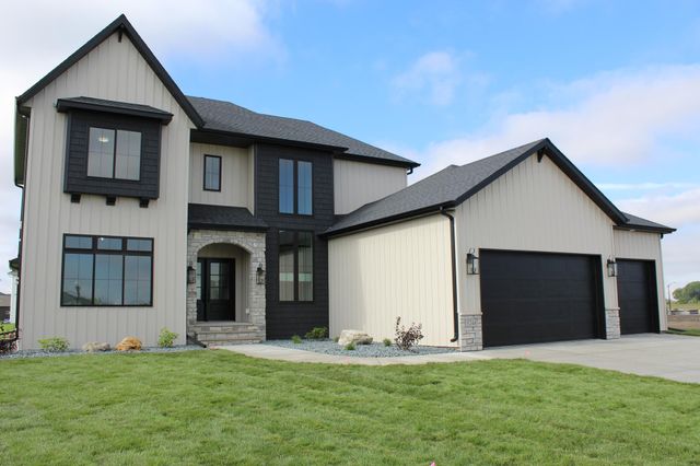 3248 66th Avenue S, Fargo, ND 58104