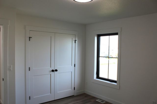 3248 66th Avenue S, Fargo, ND 58104