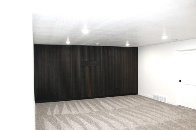 3248 66th Avenue S, Fargo, ND 58104