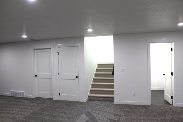 3248 66th Avenue S, Fargo, ND 58104