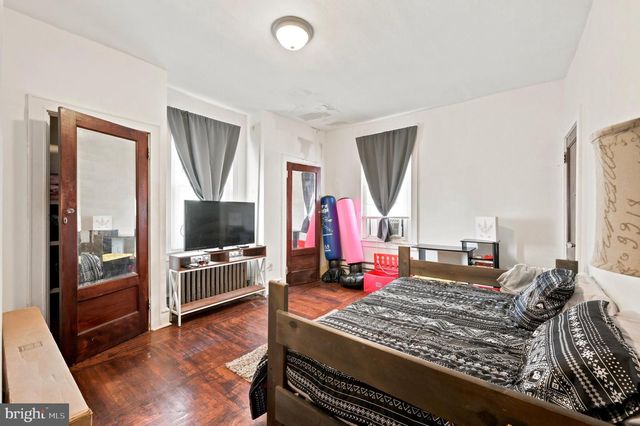 5326 N CAMAC ST, Philadelphia, PA 19141