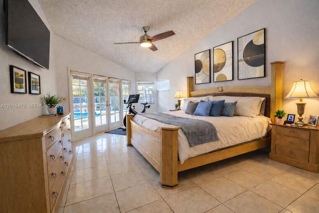 14231 SW 36th St, Miami, FL 33175