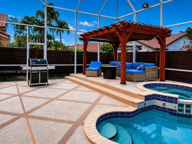 14231 SW 36th St, Miami, FL 33175
