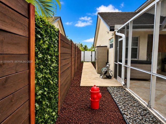 14231 SW 36th St, Miami, FL 33175