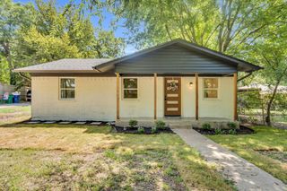 107 S Gibson Street, Waxahachie, TX 75165