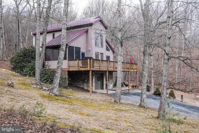 642 PADDYS RUN RD, Star Tannery, VA 22654