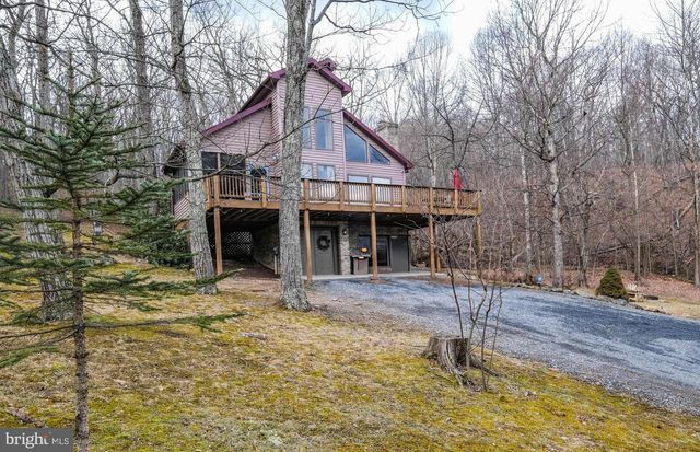 642 PADDYS RUN RD, Star Tannery, VA 22654
