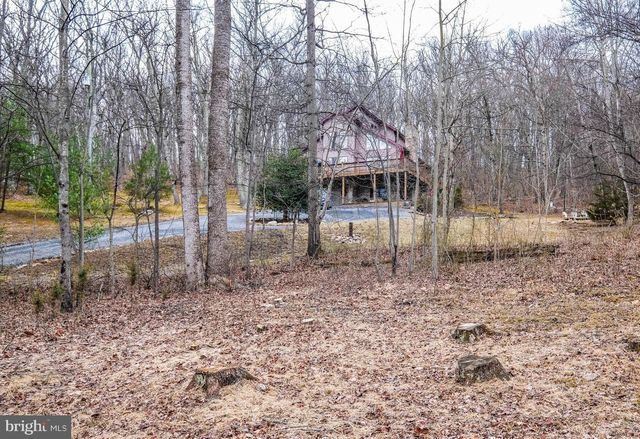 642 PADDYS RUN RD, Star Tannery, VA 22654