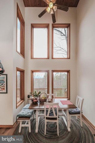 642 PADDYS RUN RD, Star Tannery, VA 22654