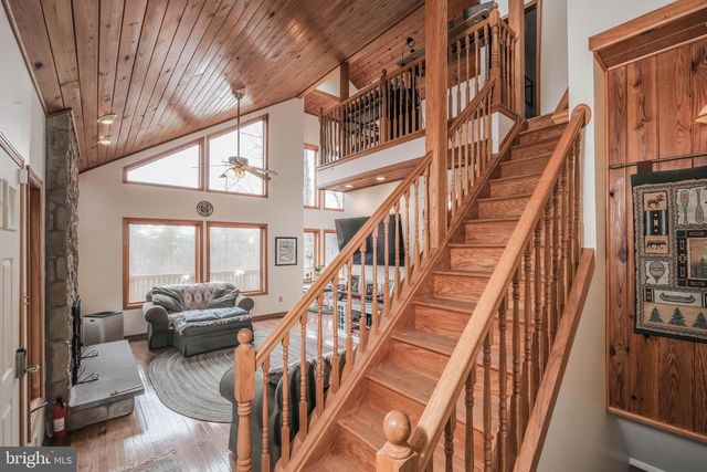 642 PADDYS RUN RD, Star Tannery, VA 22654