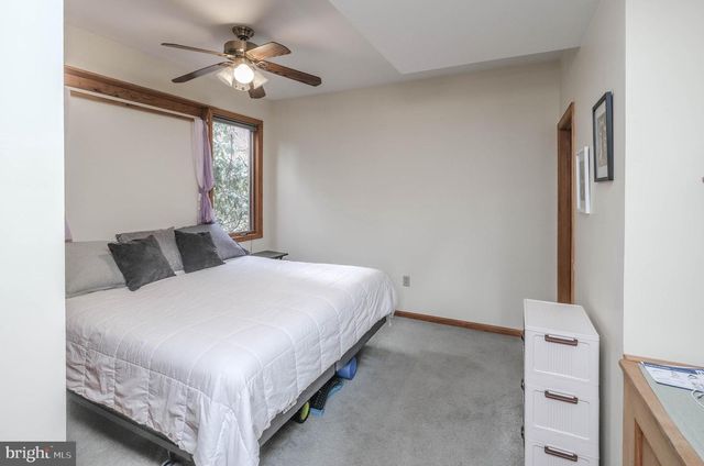 642 PADDYS RUN RD, Star Tannery, VA 22654