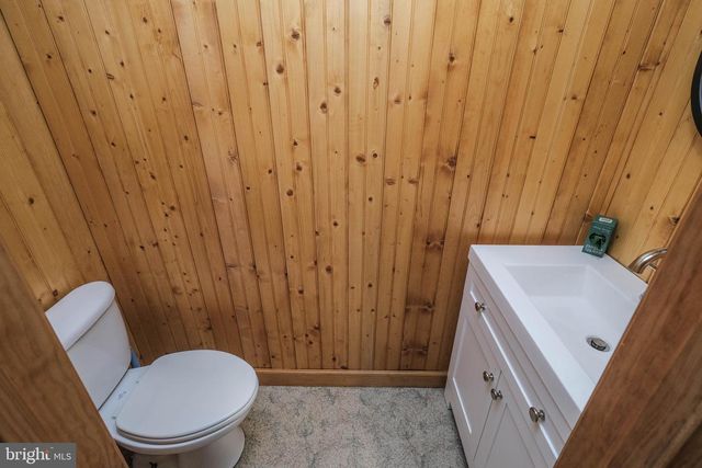 642 PADDYS RUN RD, Star Tannery, VA 22654