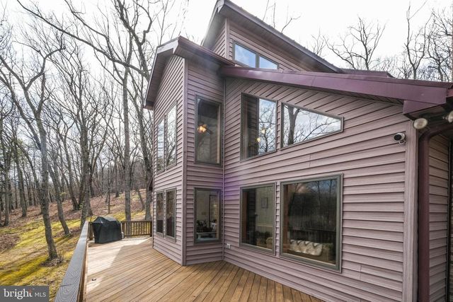 642 PADDYS RUN RD, Star Tannery, VA 22654