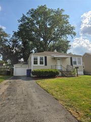 9428 Kathlyn Drive, St Louis, MO 63134