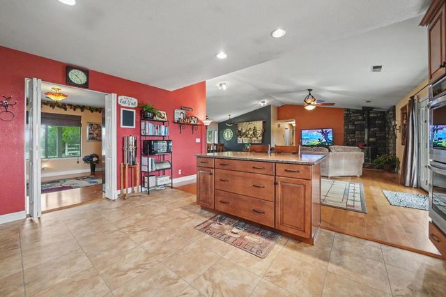 6364 Baldwin St, Valley Springs, CA 95252
