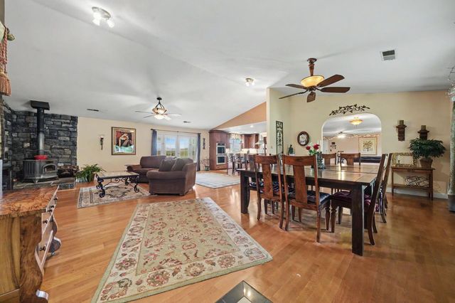 6364 Baldwin St, Valley Springs, CA 95252