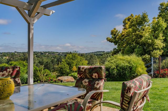 6364 Baldwin St, Valley Springs, CA 95252