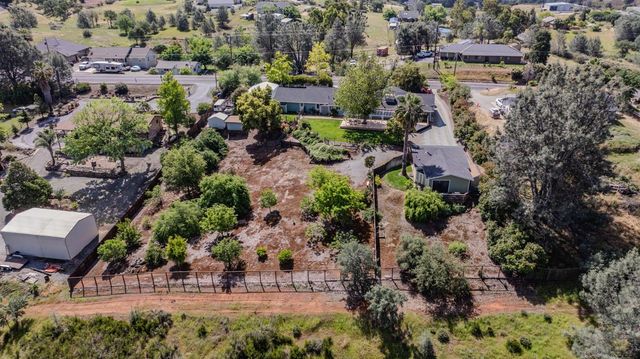 6364 Baldwin St, Valley Springs, CA 95252