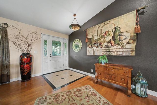 6364 Baldwin St, Valley Springs, CA 95252