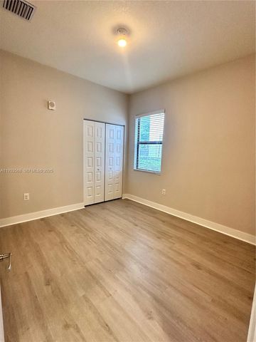 7815 NW 104th Ave 8, Doral, FL 33178