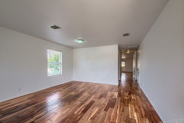 6102 Kingston, San Antonio, TX 78249
