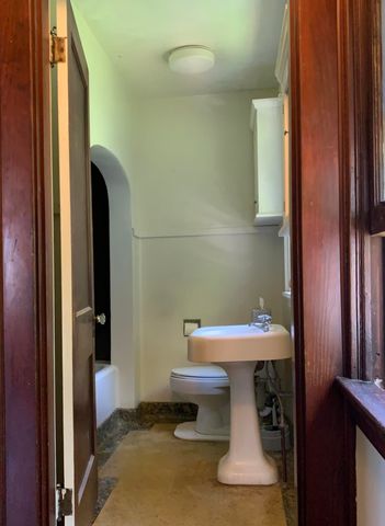 246 Linden Avenue, Southgate, KY 41071