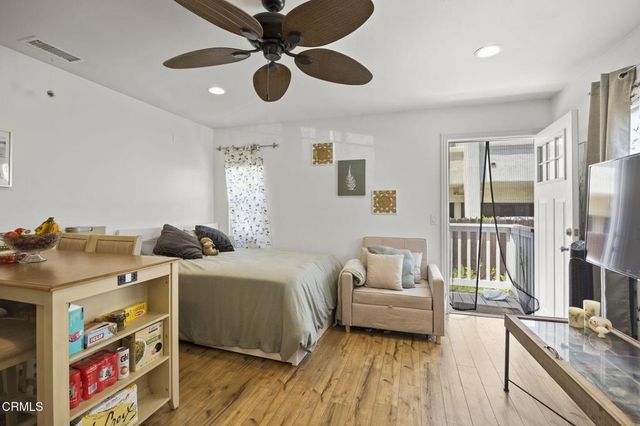 168 S Palm Street, Ventura, CA 93001