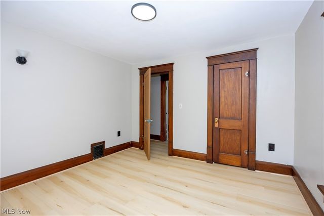 121 Chestnut Avenue NE, Massillon, OH 44646