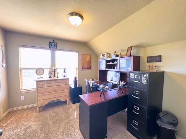 2006 Maxwell Court, Aubrey, TX 76227