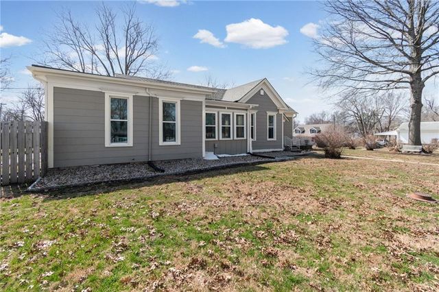 303 S Elm Street, Plattsburg, MO 64477