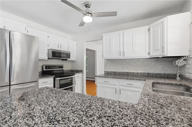 43 Franklin Road, Scituate, RI 02825