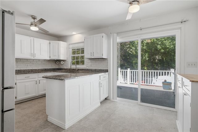 43 Franklin Road, Scituate, RI 02825