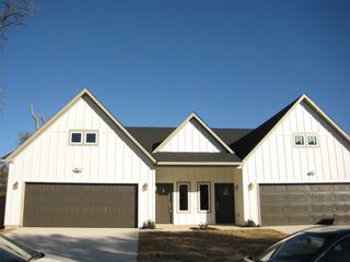 1833 Edna Street A-B, Arlington, TX 76010