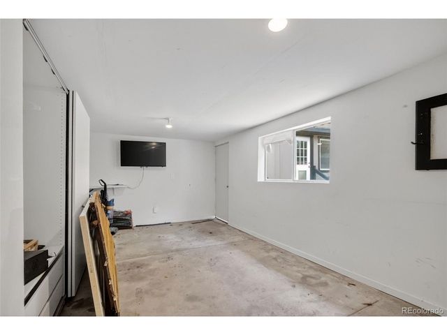 2085 Fenton St, Edgewater, CO 80214