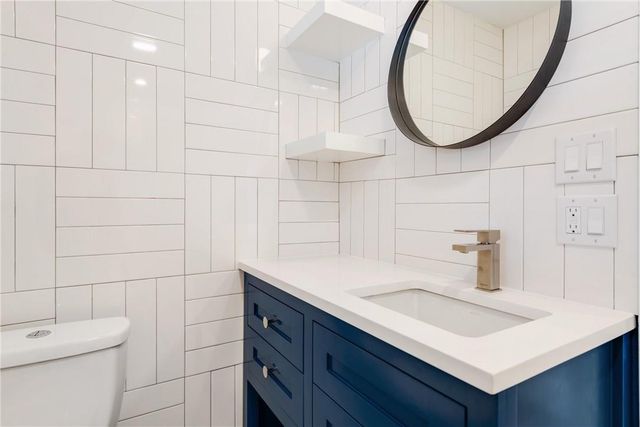 1021 E 45th ST, Austin, TX 78751