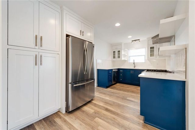 1021 E 45th ST, Austin, TX 78751