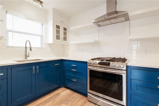 1021 E 45th ST, Austin, TX 78751