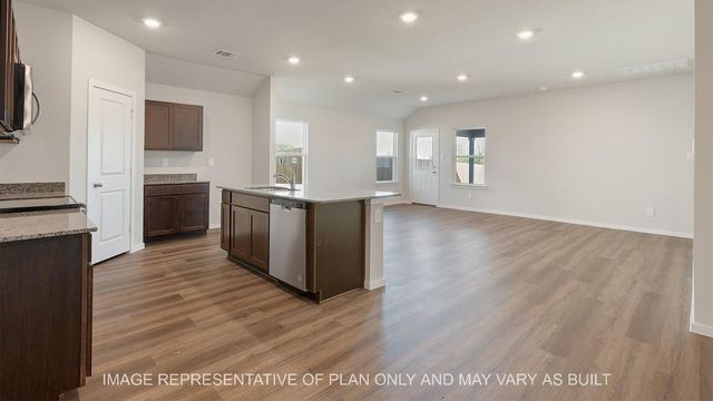 1028 Legrand St, Brenham, TX 77833