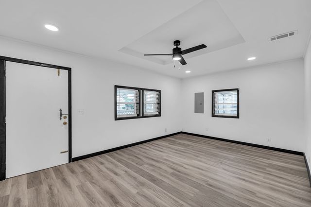 1921 Eden Avenue, Haltom City, TX 76117